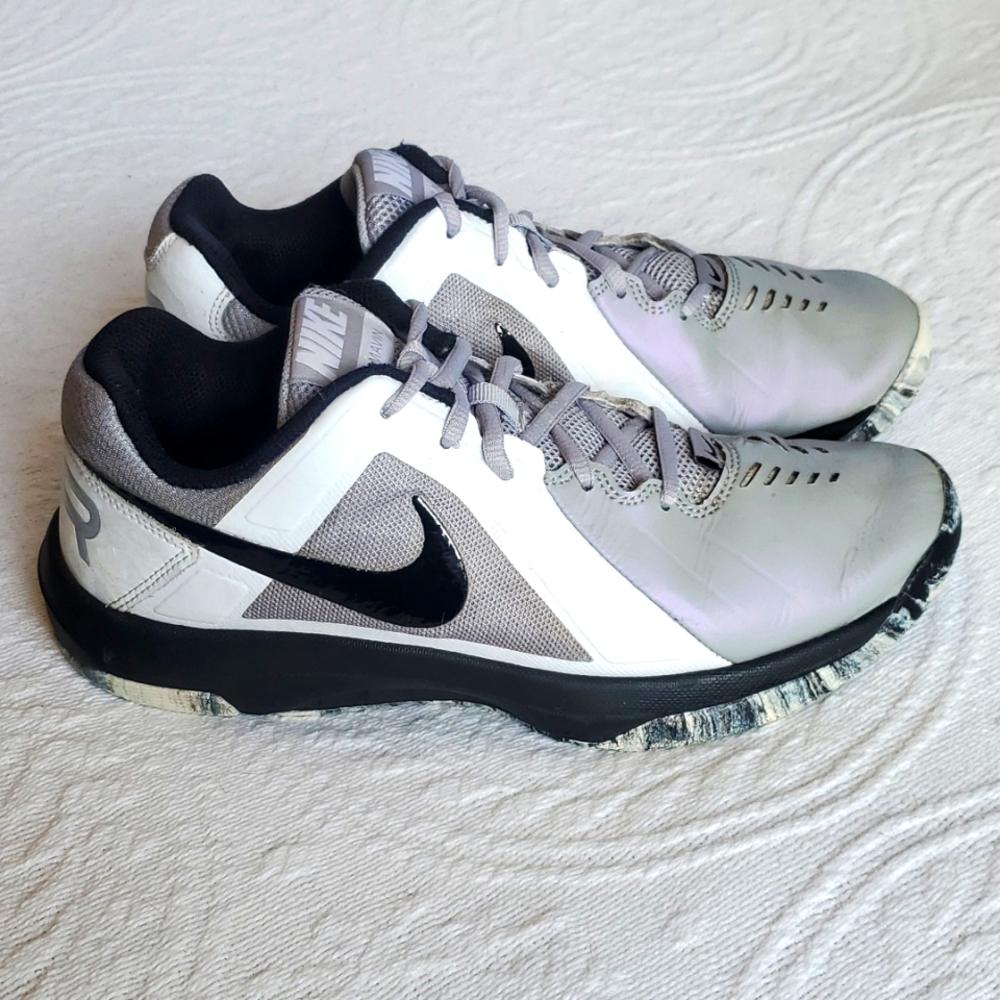 NIKE Air Mavin Low Mens Basketball Shoes Gray 8